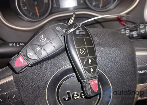 2017 Jeep Cherokee Latitude 4X4 из США, поврежденный, VIN 1C4PJMCB2HW614508